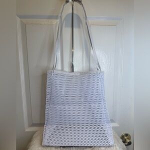 TAVALEU WHITE MESH NYLON BEACH TOTE